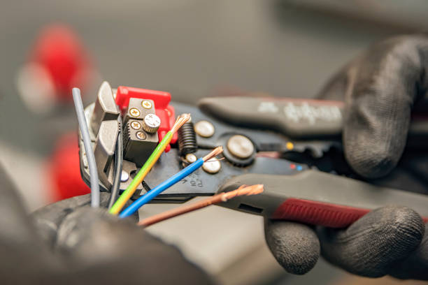 Best Electrician Near Me  in Belterra, TX